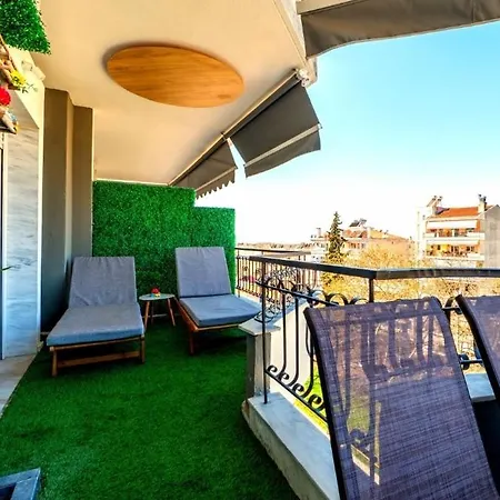 Sky View Apartment Serres
